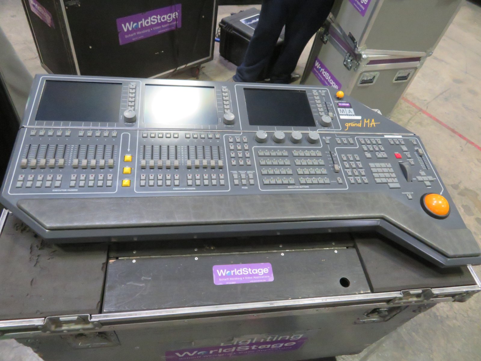 71-#647 GRAND MA2 FULL CONSOLE.JPG