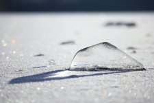 Sisjon_30:1:2021_transparent cube copy.jpg