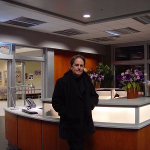 Roy Wagner ASC on House Set at Fox Studios.JPG